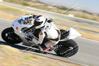 media/Oct-15-2023-TrackXperience (Sun) [[85198ff50b]]/Group 3/session 4 turn 3/